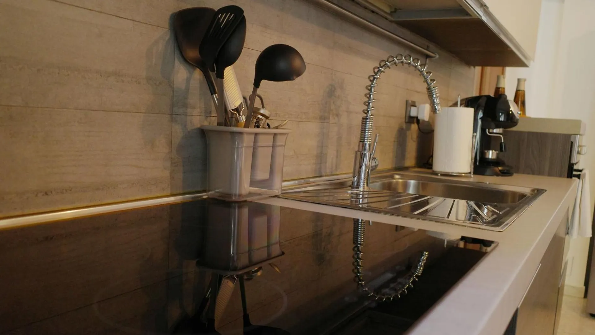 Bwr - Two-Room Apartment Near The Station, Venini Милан