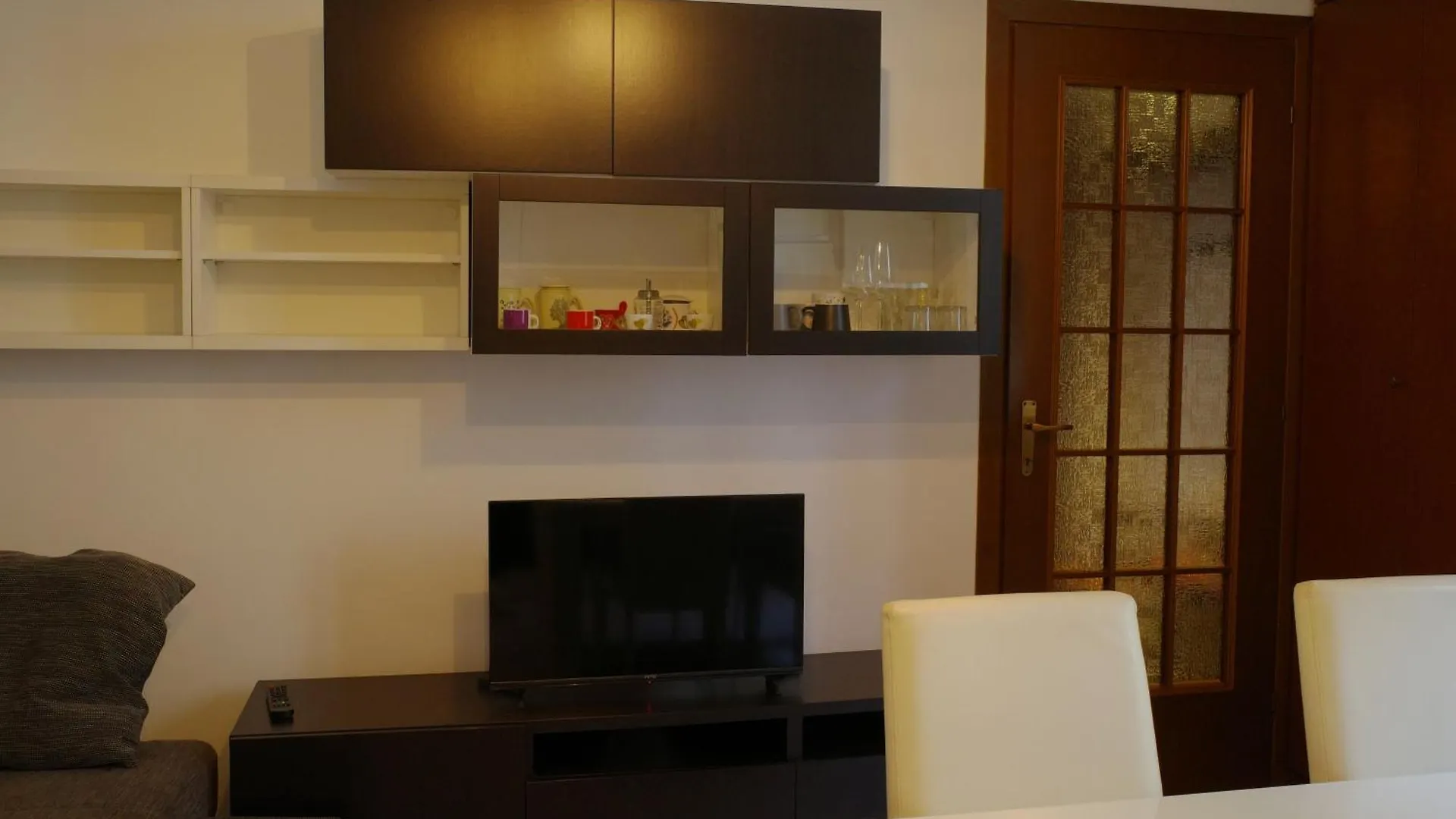 Bwr - Two-Room Apartment Near The Station, Venini Милан